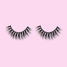 Load image into Gallery viewer, Claire 3D Mink Lashes
